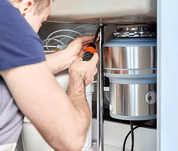 Expert Plumber for Garbage Disposal Replacement in Sebastian, FL