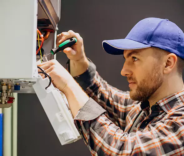Expert Plumber for Tankless Water Heater Maintenance in Sebastian, FL: Schedule Professional Maintenance Services with Us